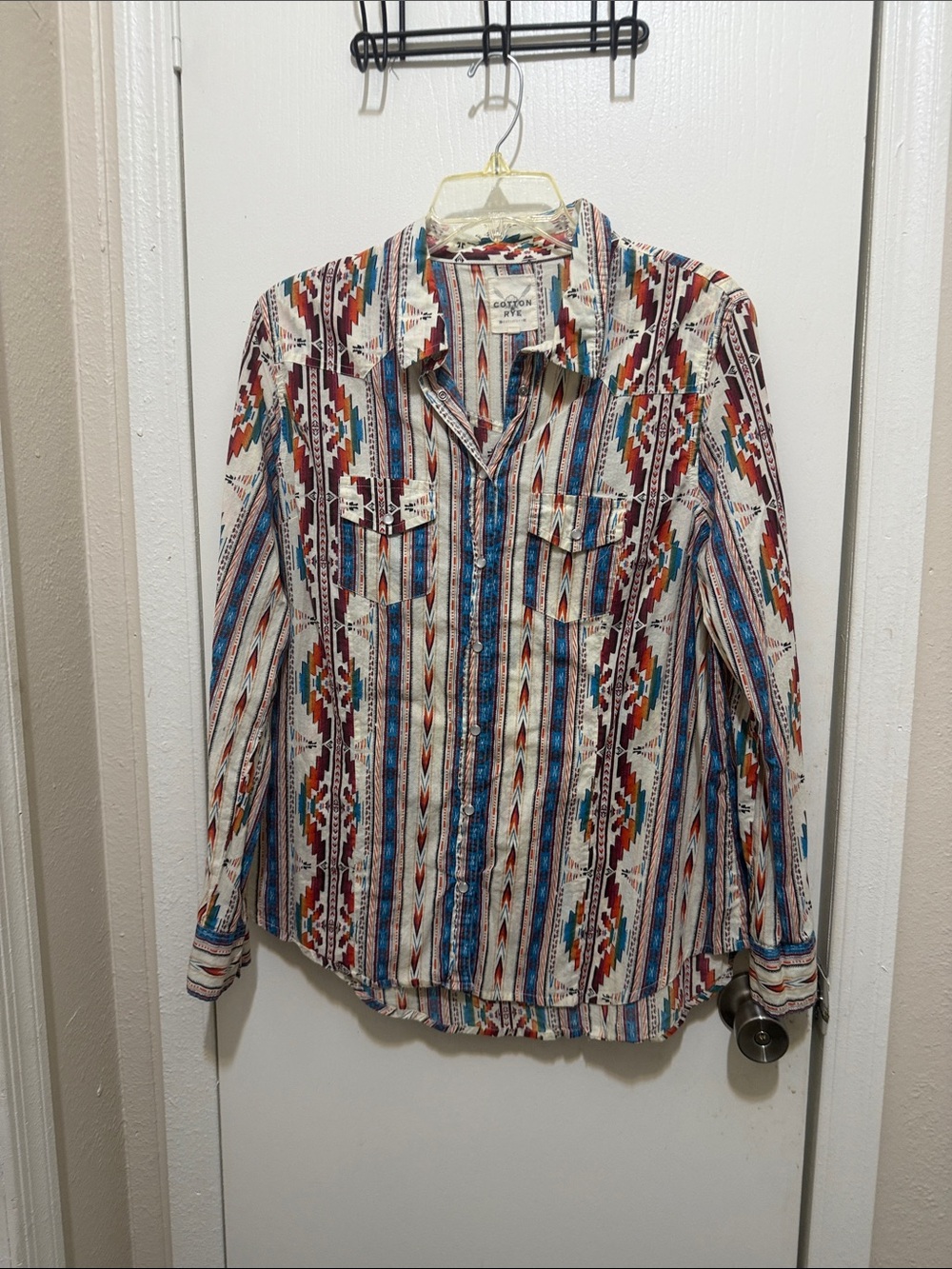 Women's Aztec Stripe Button-Down Shirt in Cream, Blue & Rust